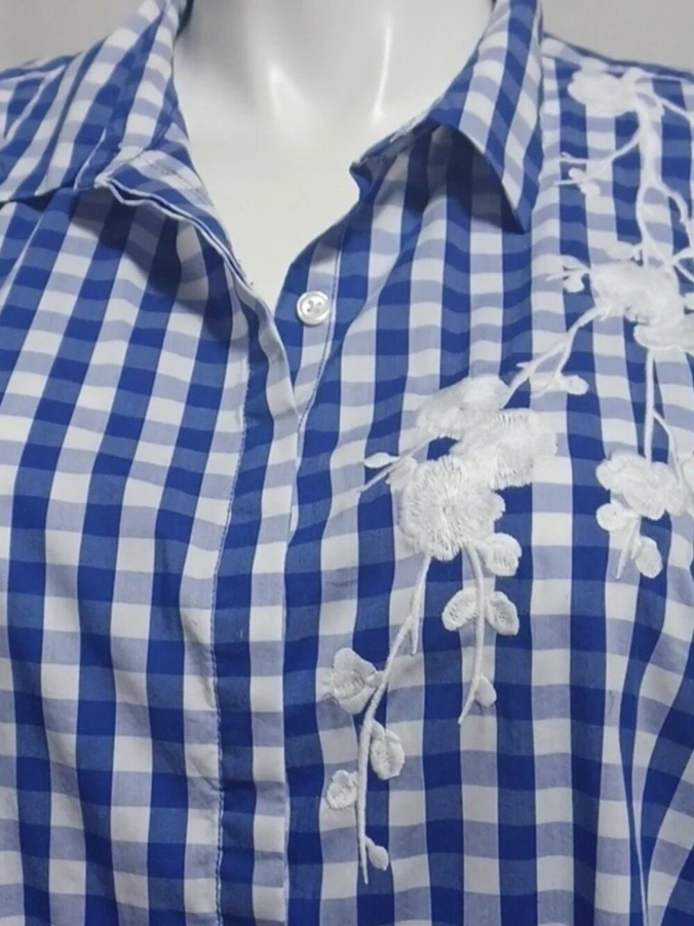 Croft & Barrow Blue White Shirt Blouse Embroidered 3/4 Sleeve Size L